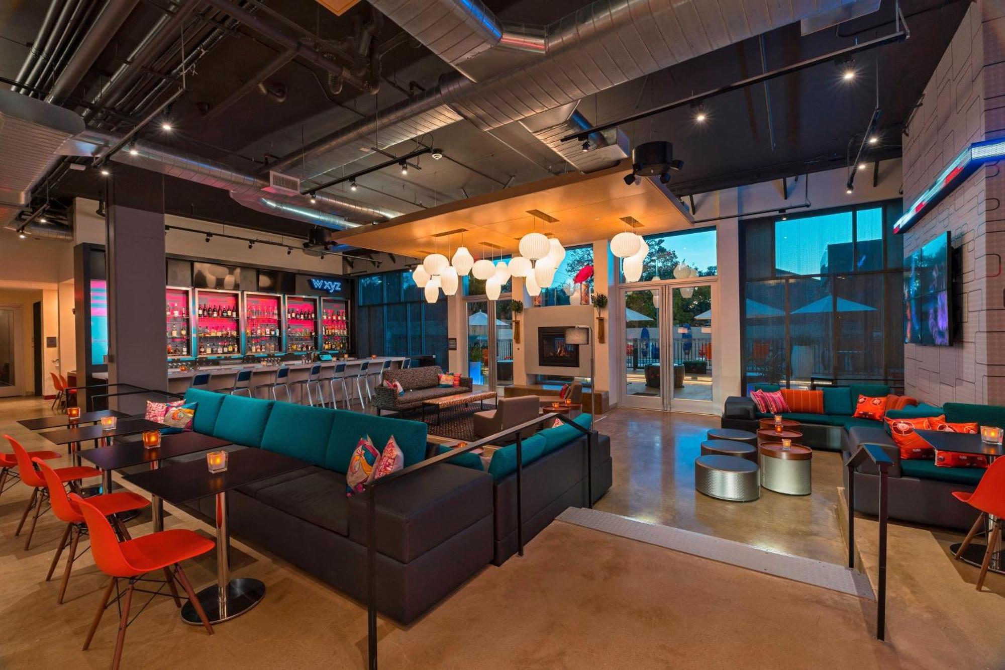 Aloft College Station Hotel Exterior photo